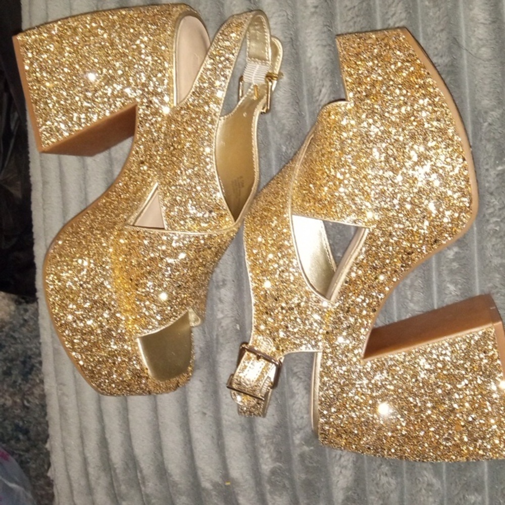Gold GB platforms